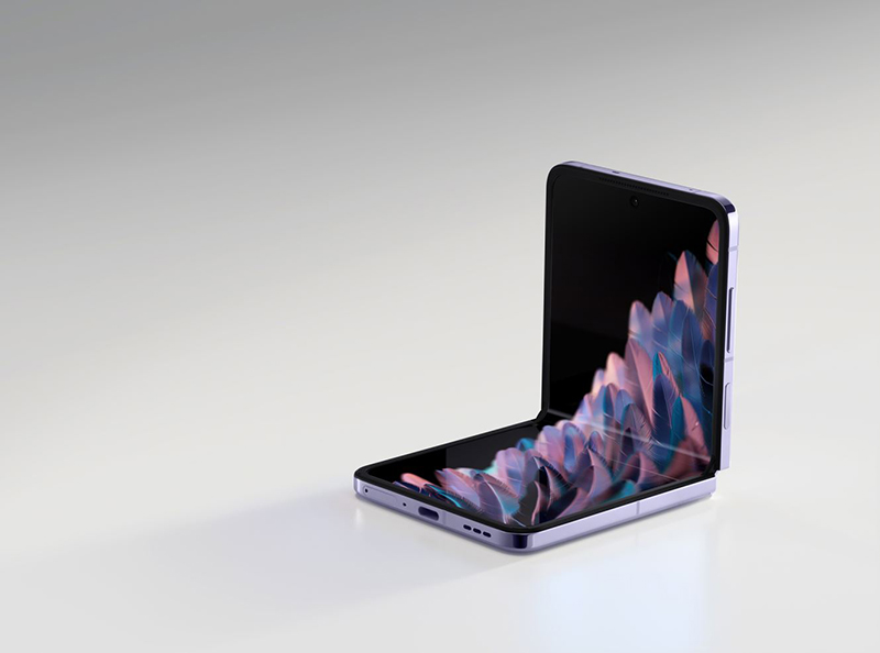 A New Benchmark For OPPO Flip Phone Cover Screens