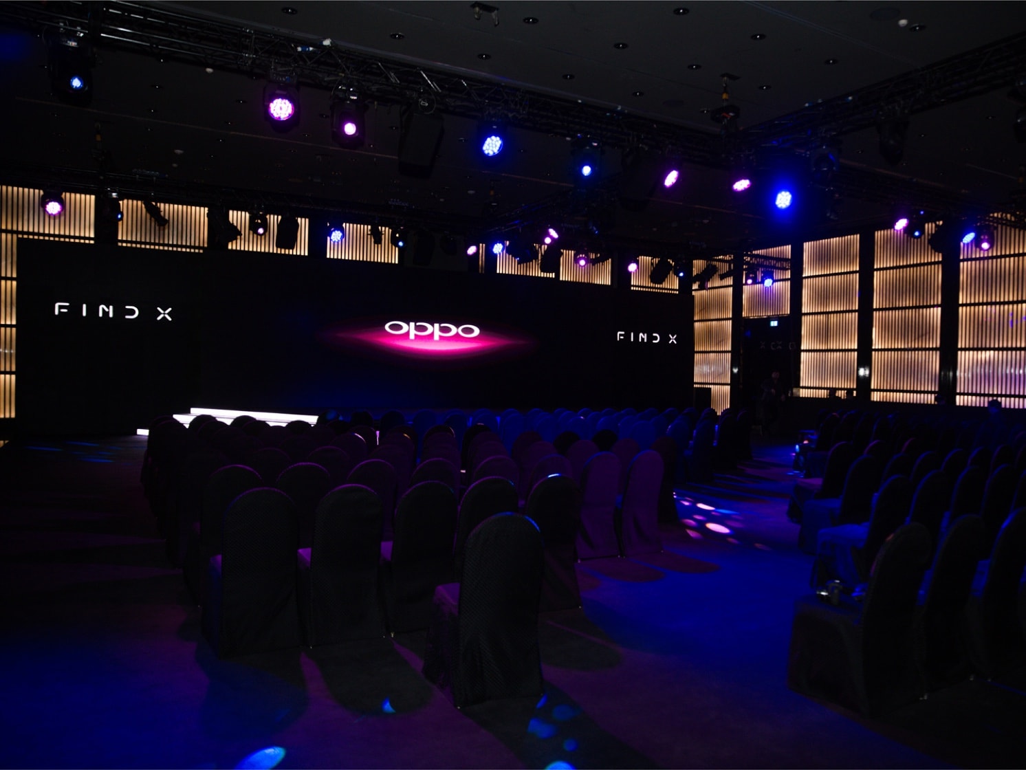 Futuristic flagship OPPO Find X makes regional debut