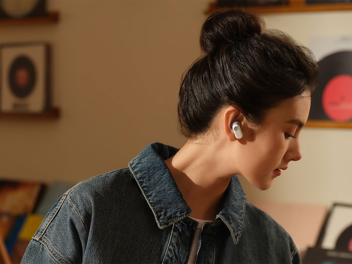 OPPO Enco Buds2 Pro - High-quality Sound with Fresh Styling