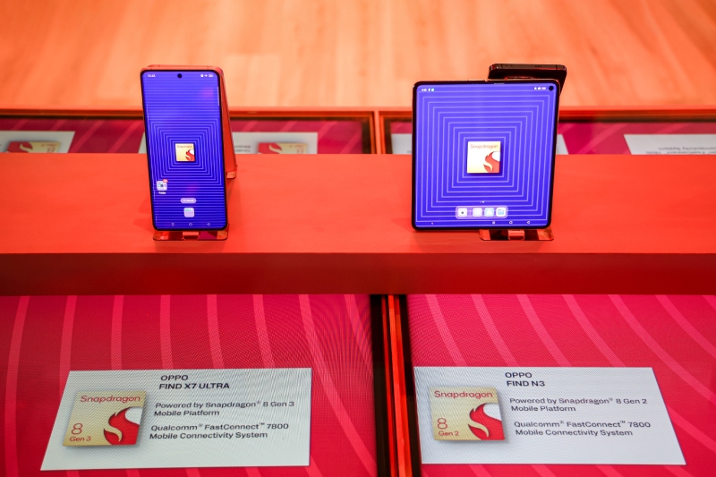 OPPO unveils new OPPO Air Glass 3 at MWC 2024, showcasing innovative initiates in the era of AI