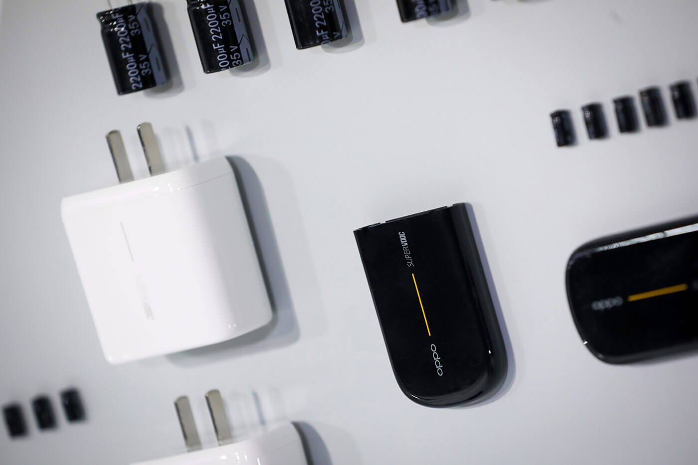 An OPPO Engineer Makes a Breakthrough in Flash Charging