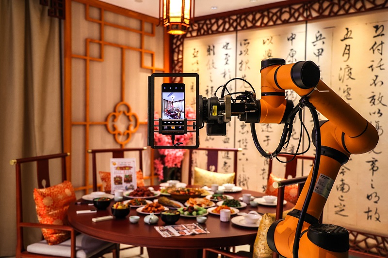 How Does OPPO Use AI and Robotics to Empower Product Innovation?