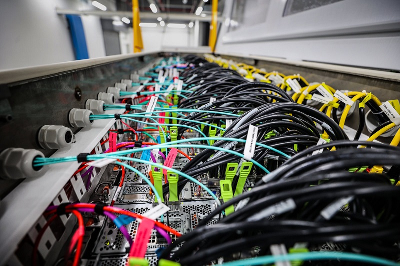 How Does OPPO Use AI and Robotics to Empower Product Innovation?