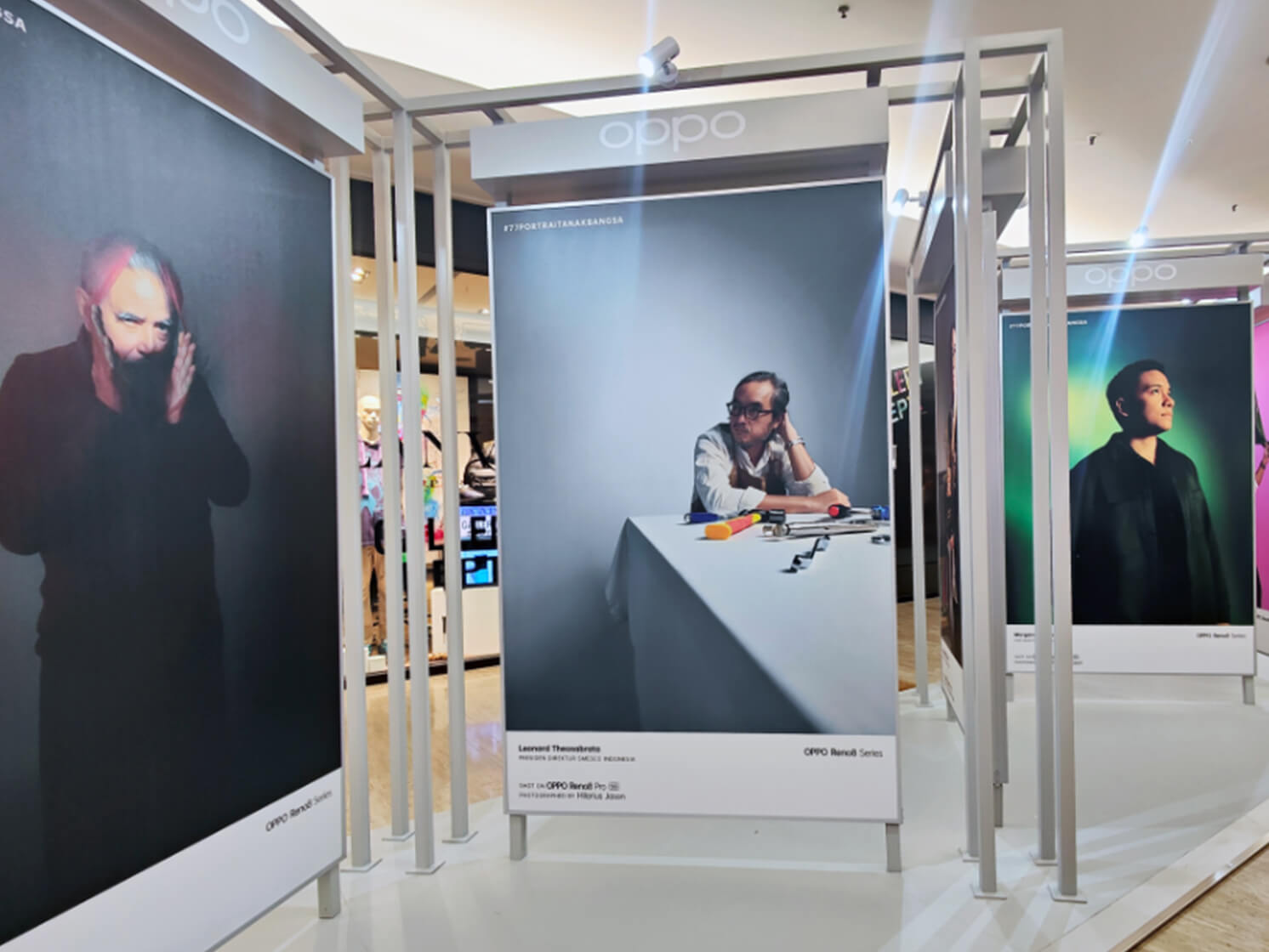 Pameran #77PortraitAnakBangsa di Plaza Indonesia