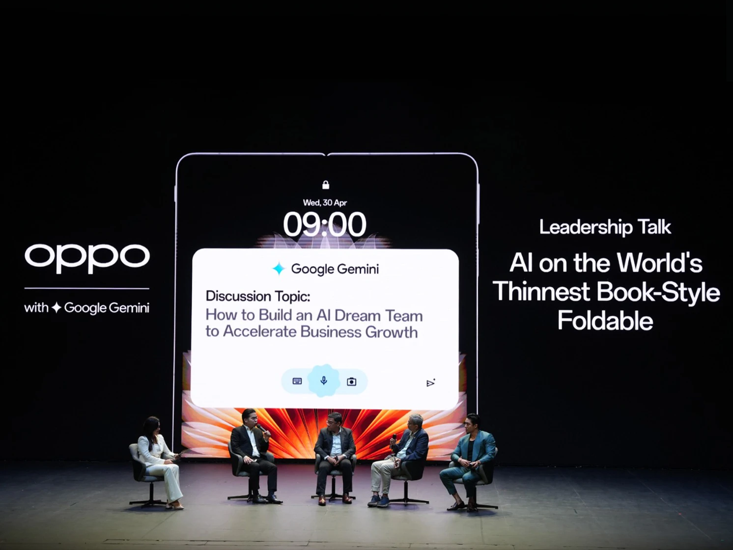 (Foto: Leadership Talk-AI on the World's Thinnest Book-Style Foldable)