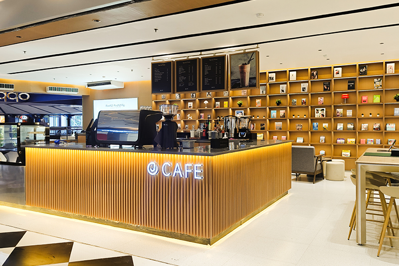 OPPO Experience Store Hadir di Cilandak Town Square