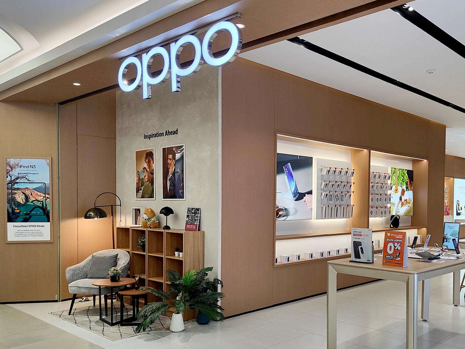 OPPO Experience Store Hadir di Palembang Indah Mall Semarak