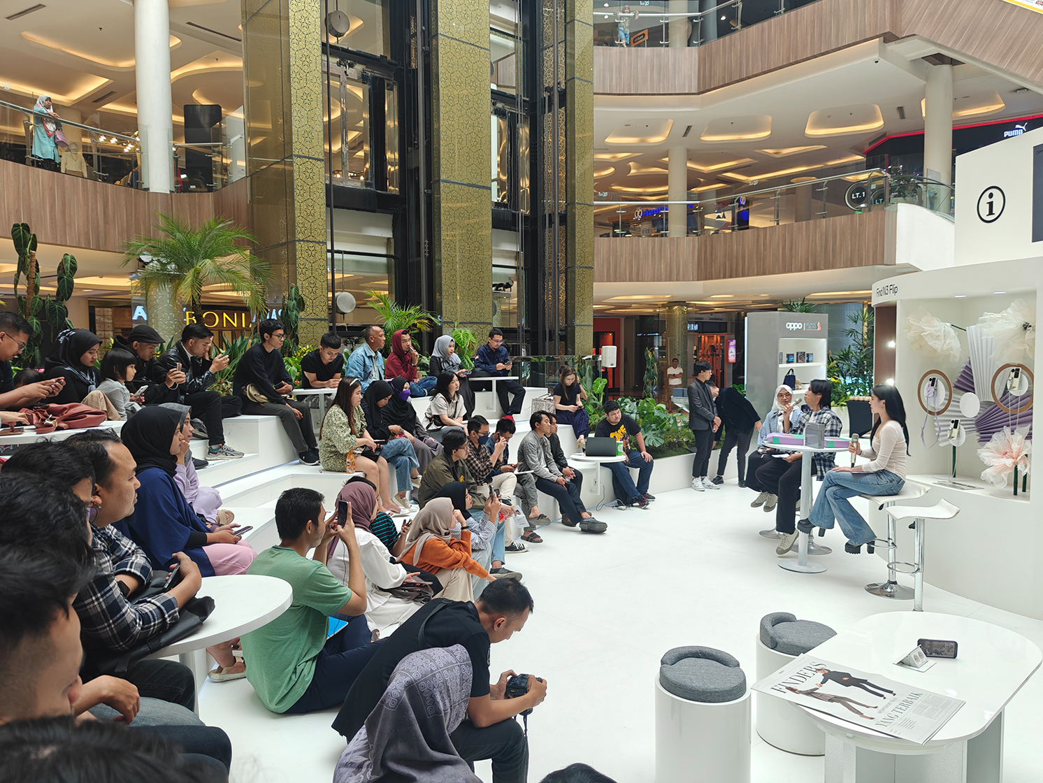 OPPO Find N3 Series: Perangkat Unggulan Kreator YouTube Bandung