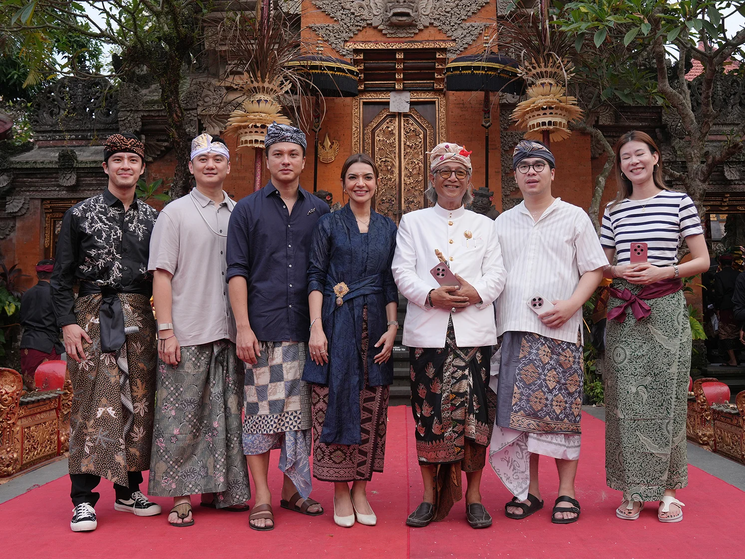 OPPO Find X8 Series Menyajikan Keindahan Bali di Istana Ubud