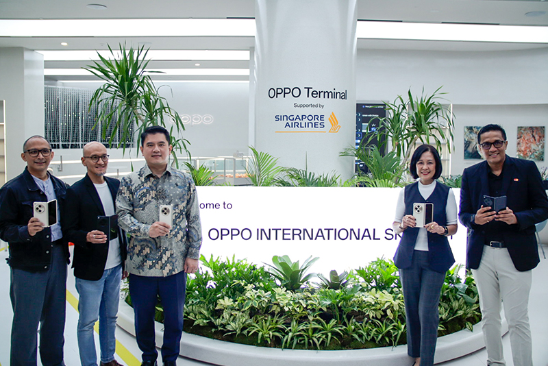OPPO International Skyport Hadir di Pop-up Store Gandaria City