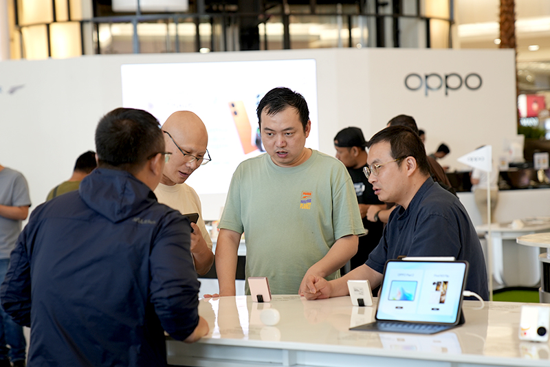 OPPO Smailing Tour Travel Fair Resmi Digelar