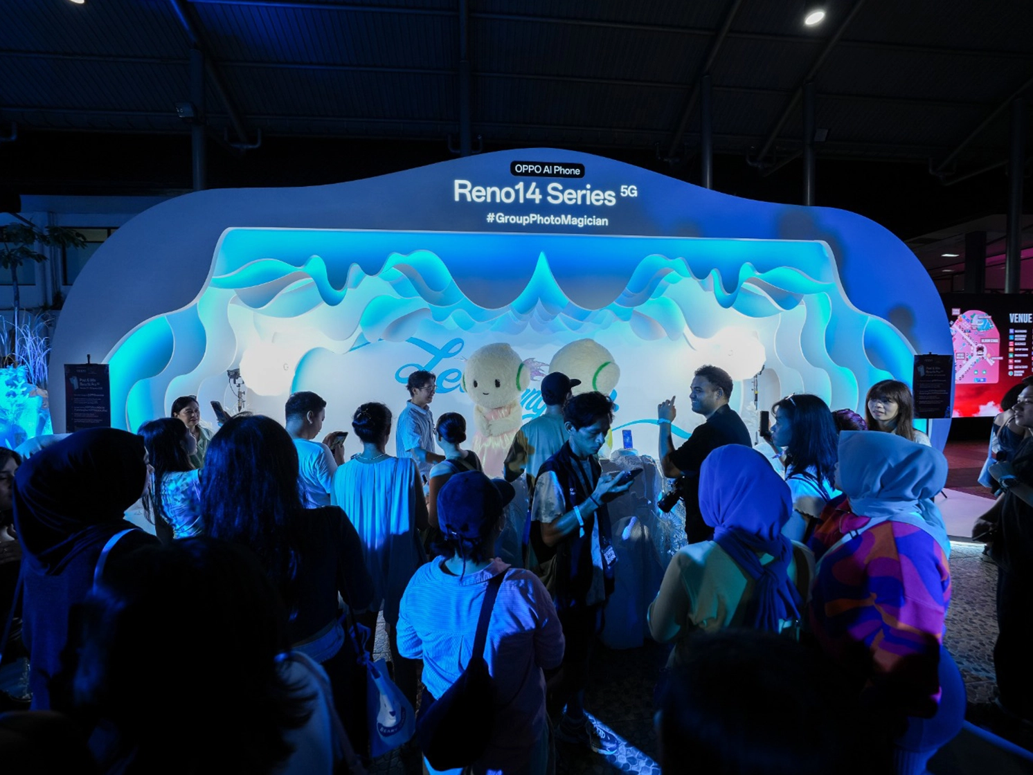 (Foto: OPPO Reno14 Series Hangout Zone jadi magnet anak muda di LaLaLa Festival 2025)
