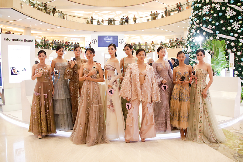 Pop Up Store Tunjungan Plaza Dimeriahkan oleh Nicholas Saputra