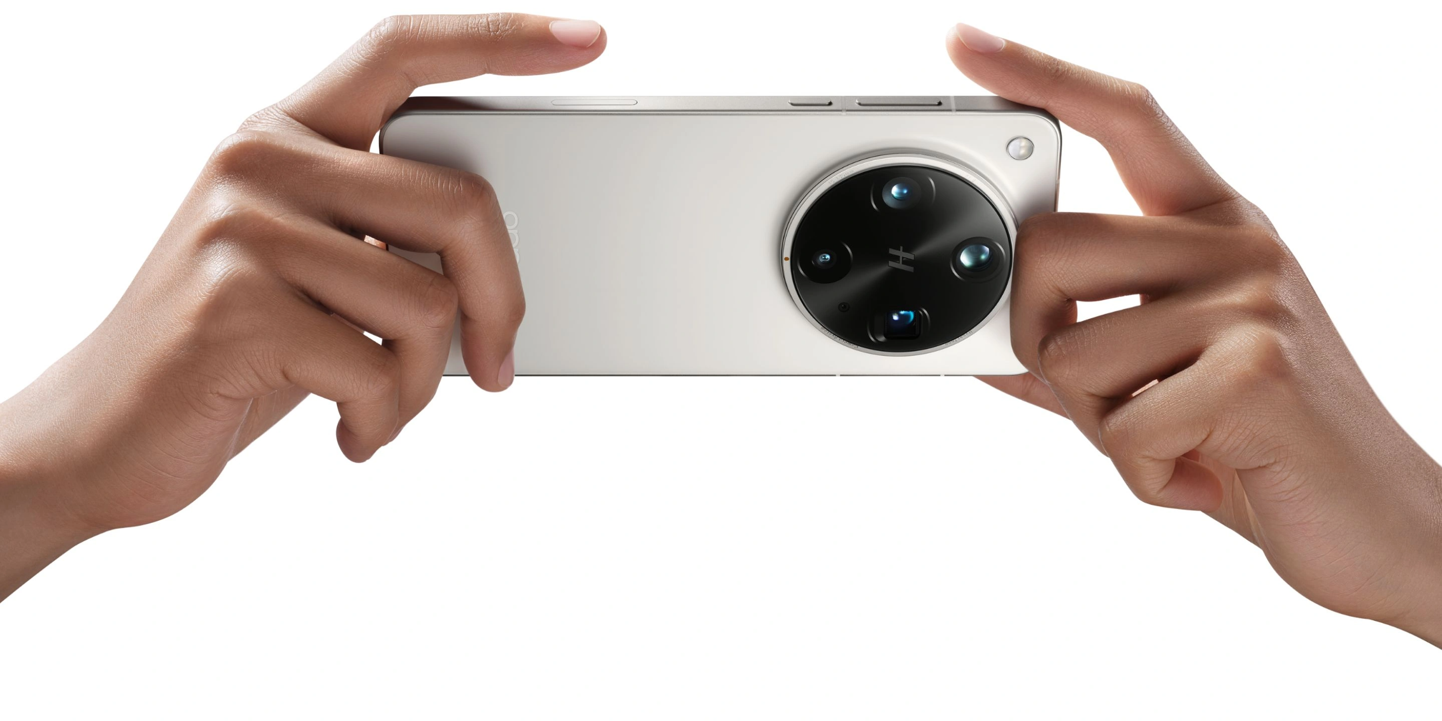 OPPOとHasselblad、戦略的パートナーシップの延長を発表