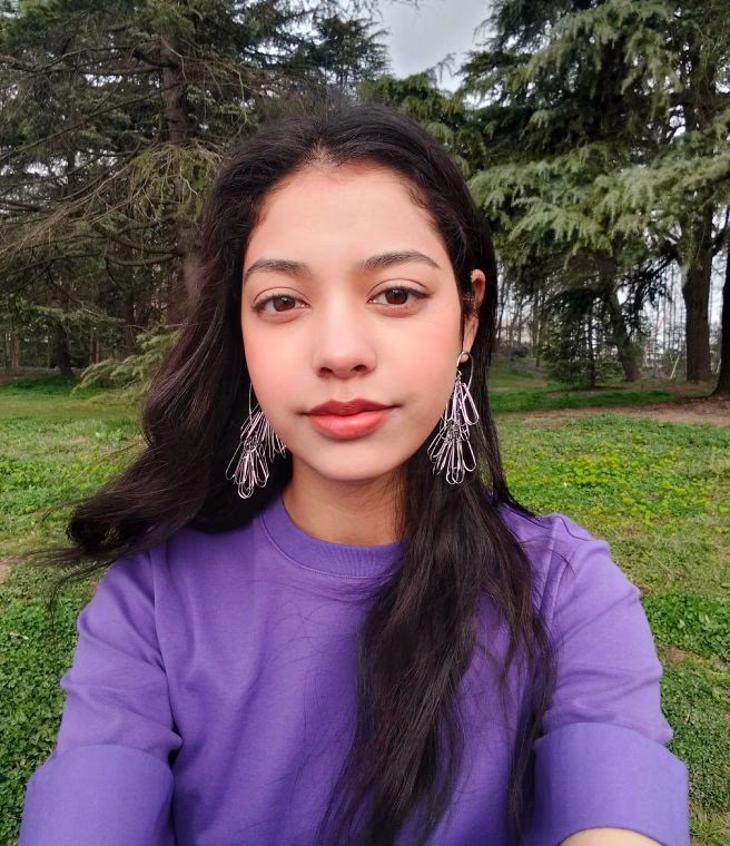 OPPO A60 Селфи-камера 8 Мп 1