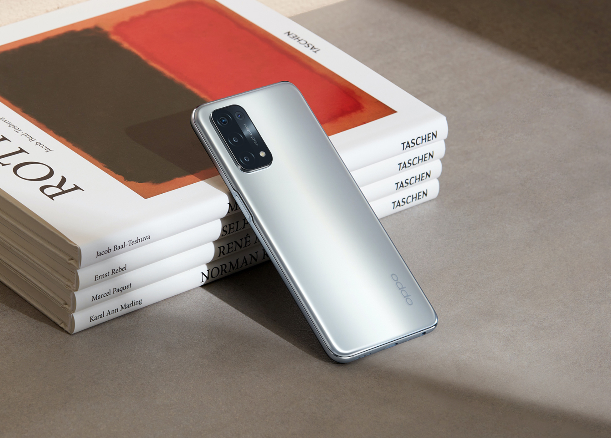 A74 5G 潮流配色 太空銀