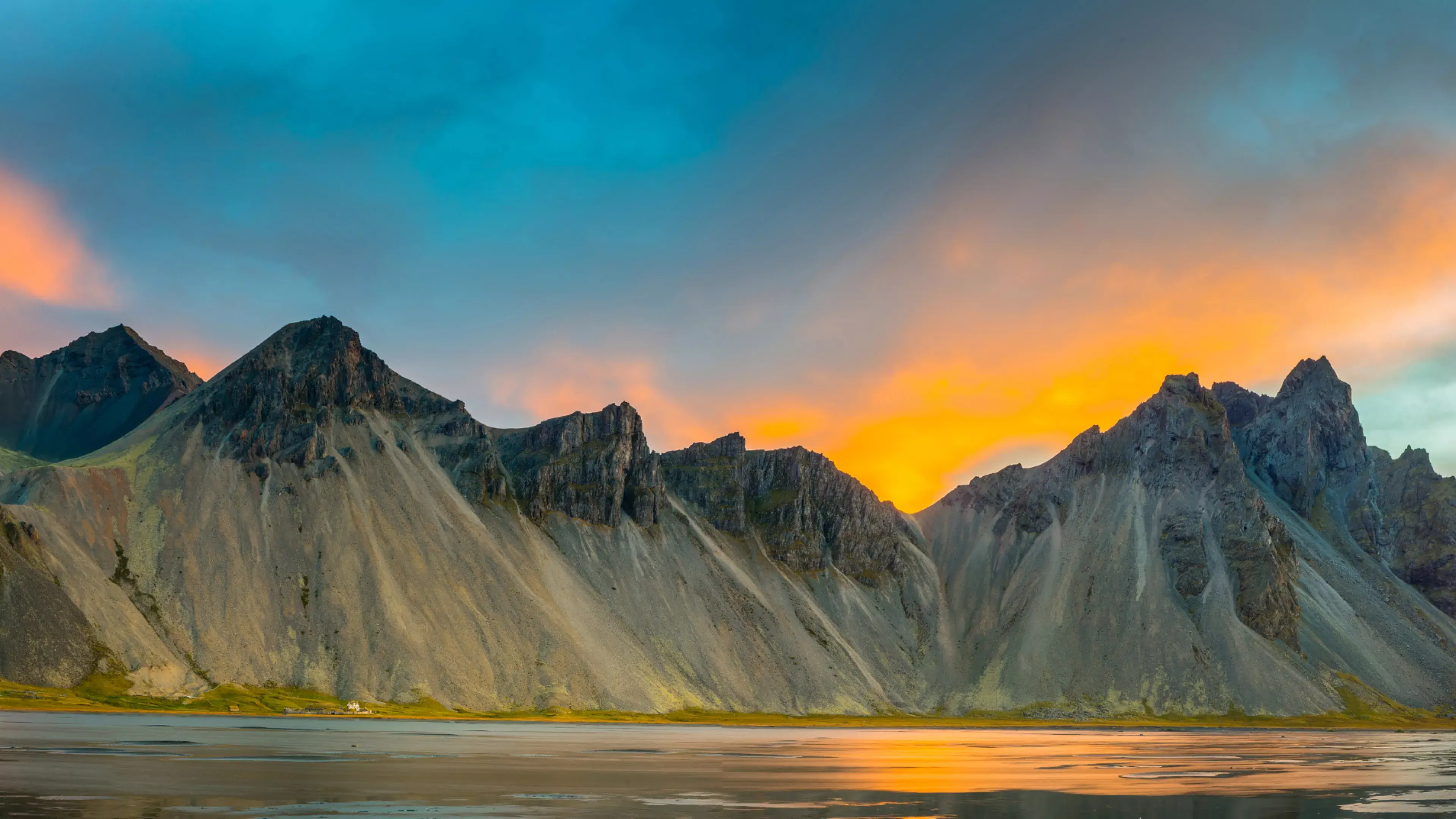 OPPO 16.66cm (6.56'') Colour-Rich Display