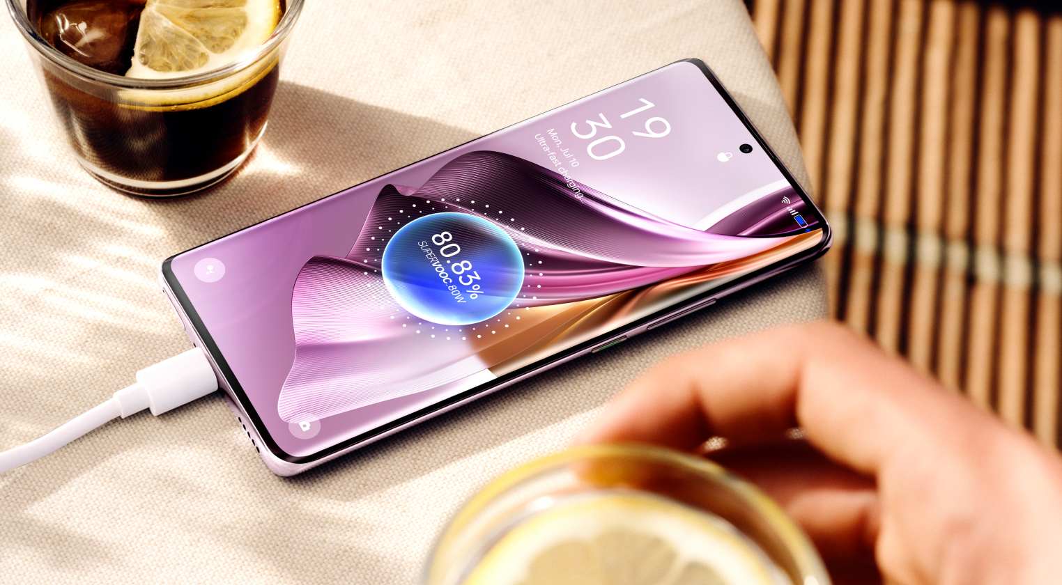 80W SUPERVOOC<sub>TM</sub> Flash Charge