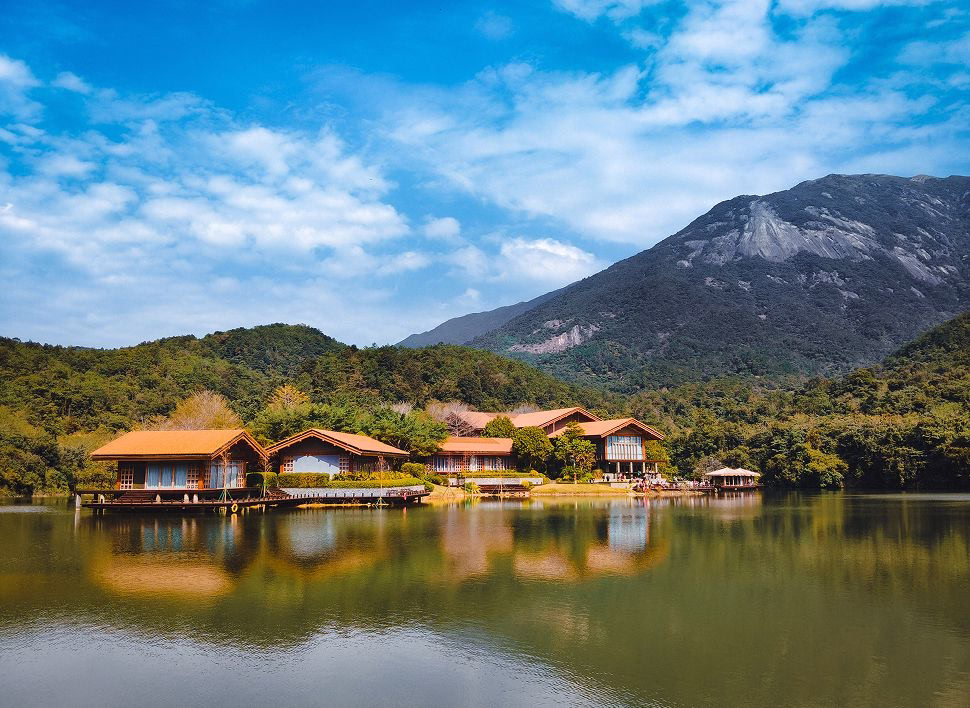 OPPO F29 Pro 5G Ultra-Clear Camera 2