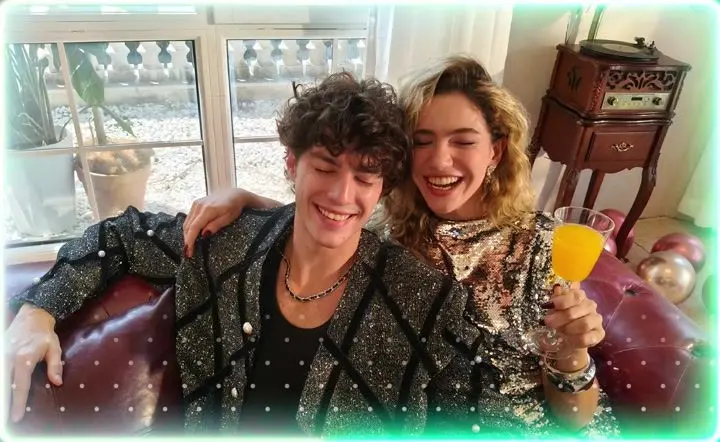 OPPO F31 Pro+ AI Perfect Shot