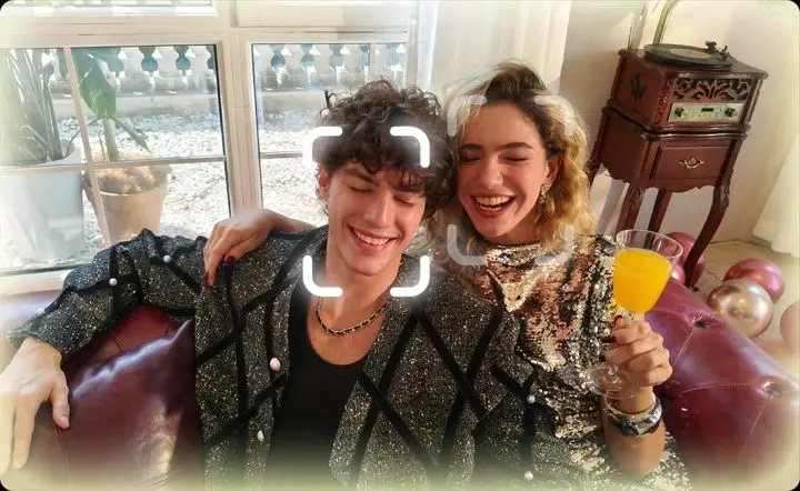 OPPO F31 Pro+ AI Perfect Shot