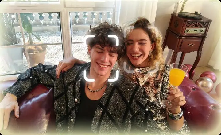 OPPO F31 Pro+ AI Perfect Shot