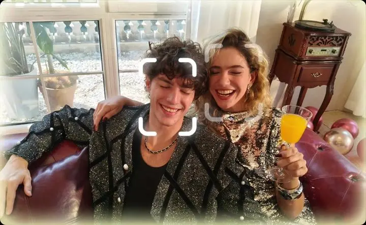 OPPO F31 Pro+ AI Perfect Shot