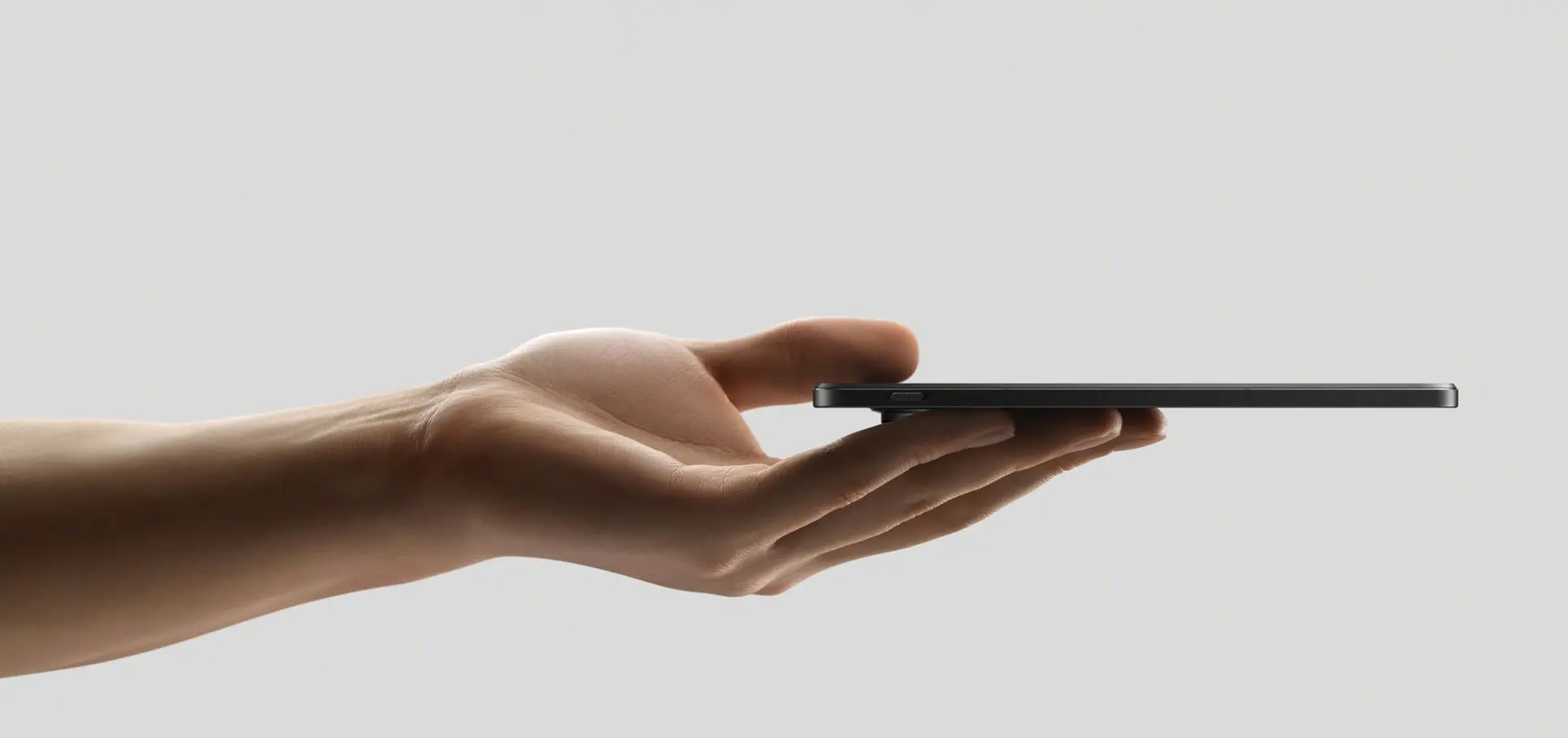 Oppo Find N3 thiết kế gọn nhẹ, phù hợp cho việc cầm nắm