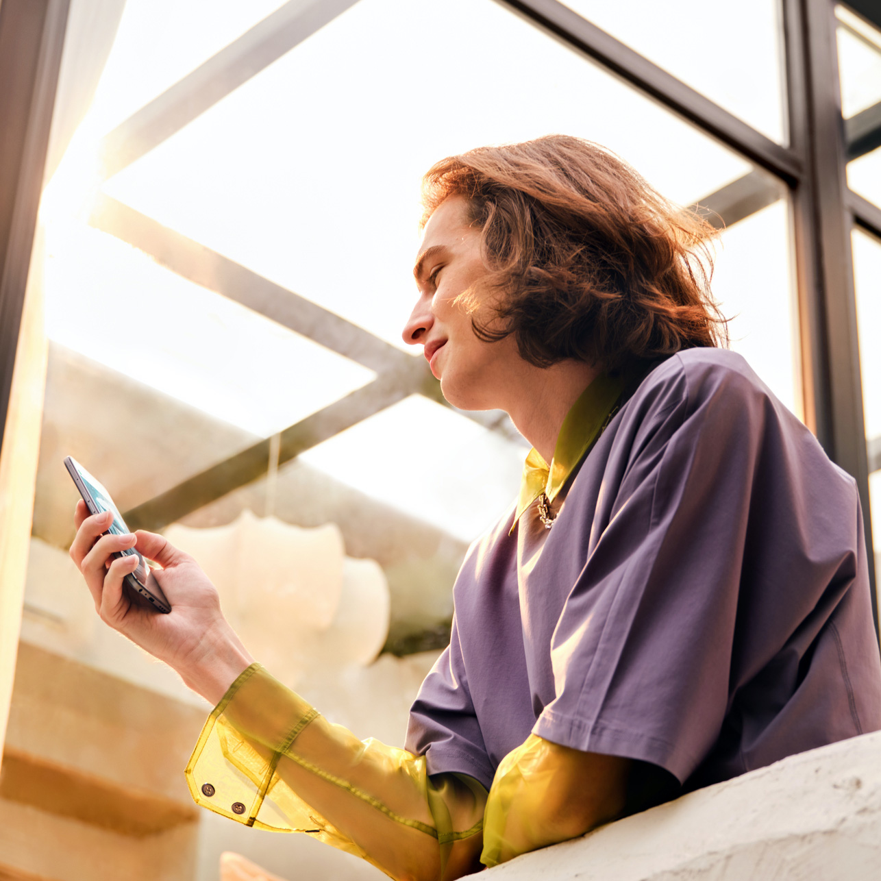 OPPO A73 Sunlight Screen automatically adjusts under bright conditions