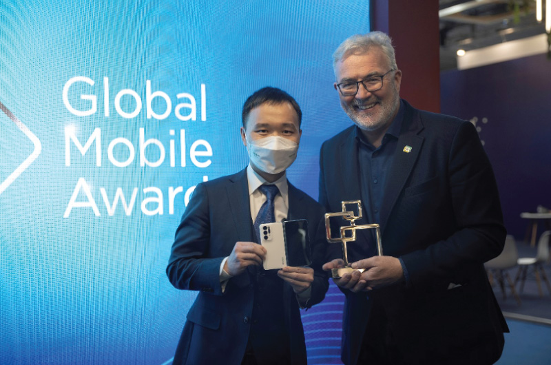 OPPO Wins “Disruptive Device Innovation” at GLOMO Awards 2022