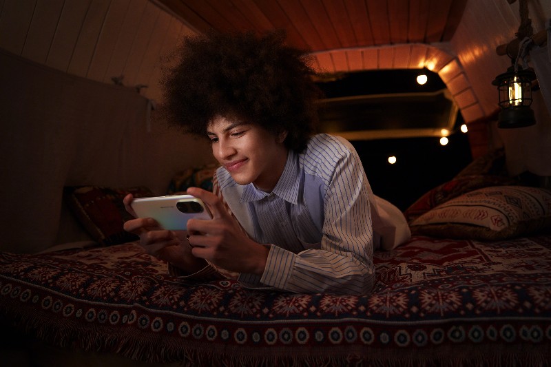 OPPO Launches Reno8 T 5G with 108MP Portrait Camera