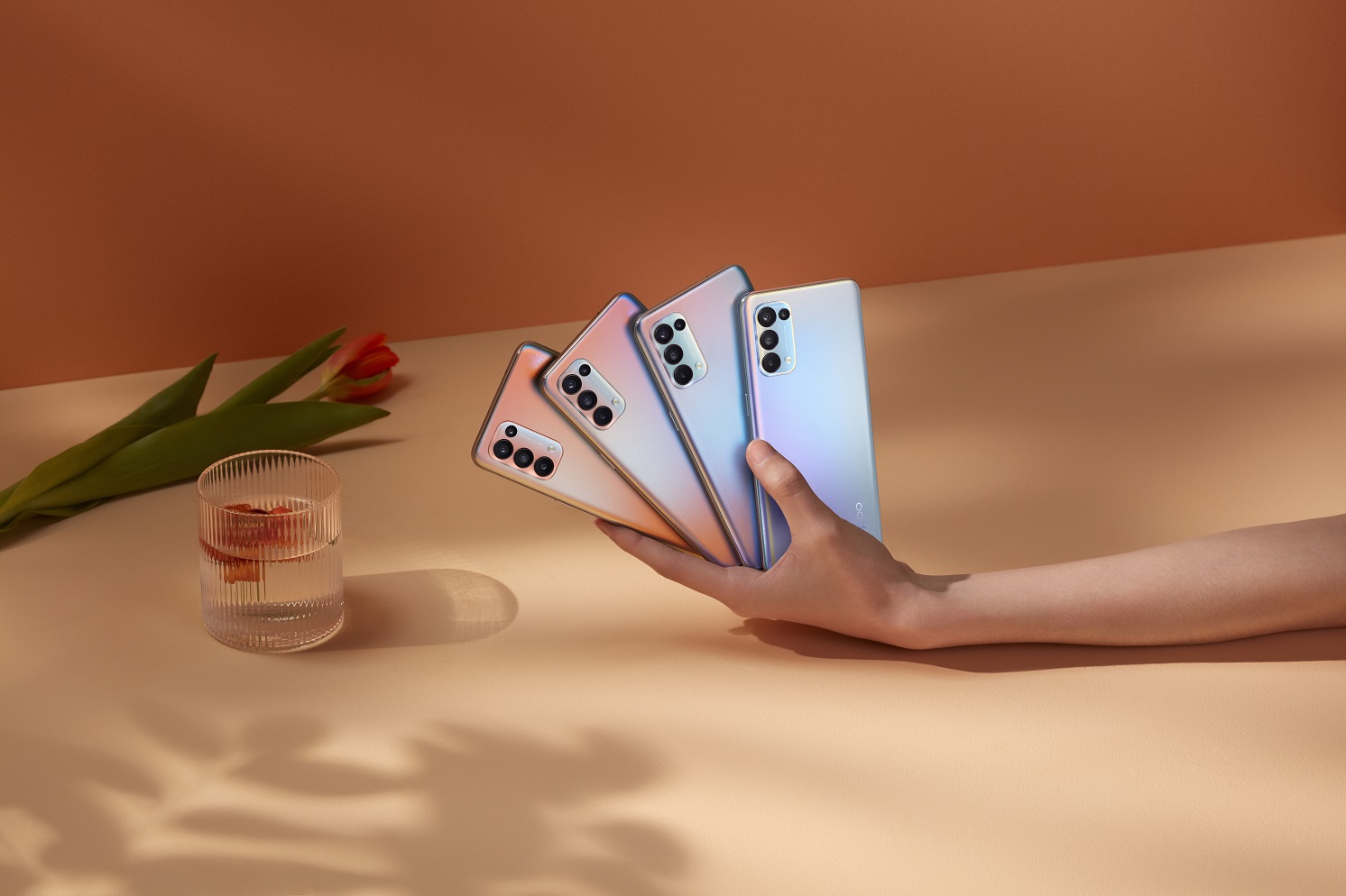 OPPO Reno5 : l’histoire d’un design époustouflant