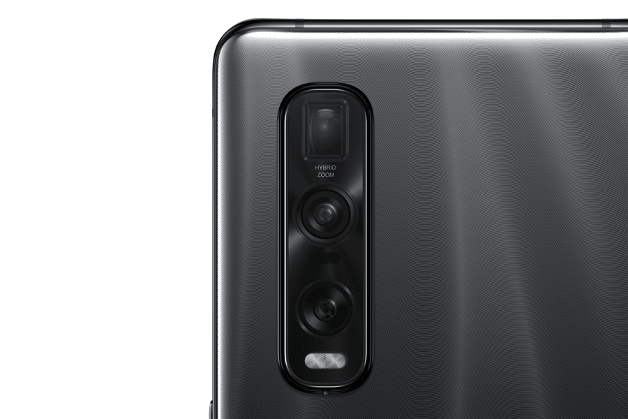 圖說：Find X2 Pro採用4800萬廣角鏡頭+4800萬超廣角鏡頭+1300萬潛望式長焦鏡頭超感全焦段影像系統。