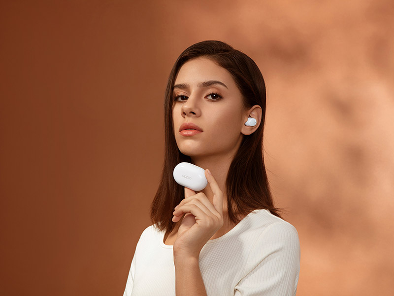 Бездротові навушники OPPO Enco W11: зухвалий новачок