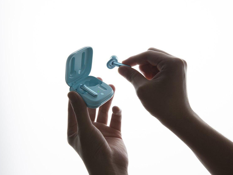 OPPO Enco W51: активне шумопоглинання та бездротова зарядка