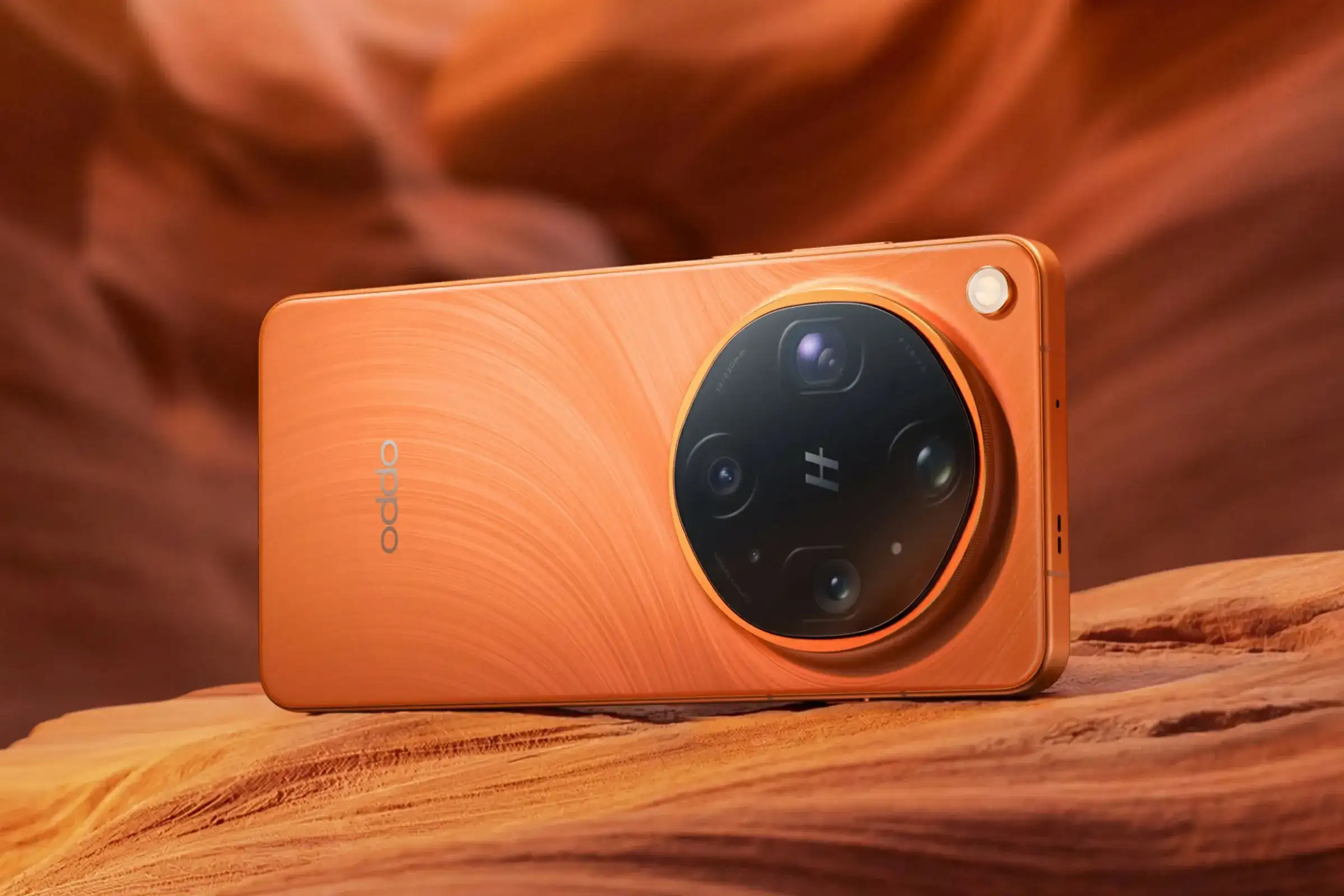 (OPPO Find X9 Ultra Canyon Orange)
