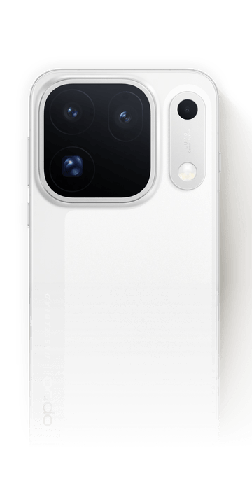 Close-up of OPPO Find X10 Pro Max's multi-lens camera module