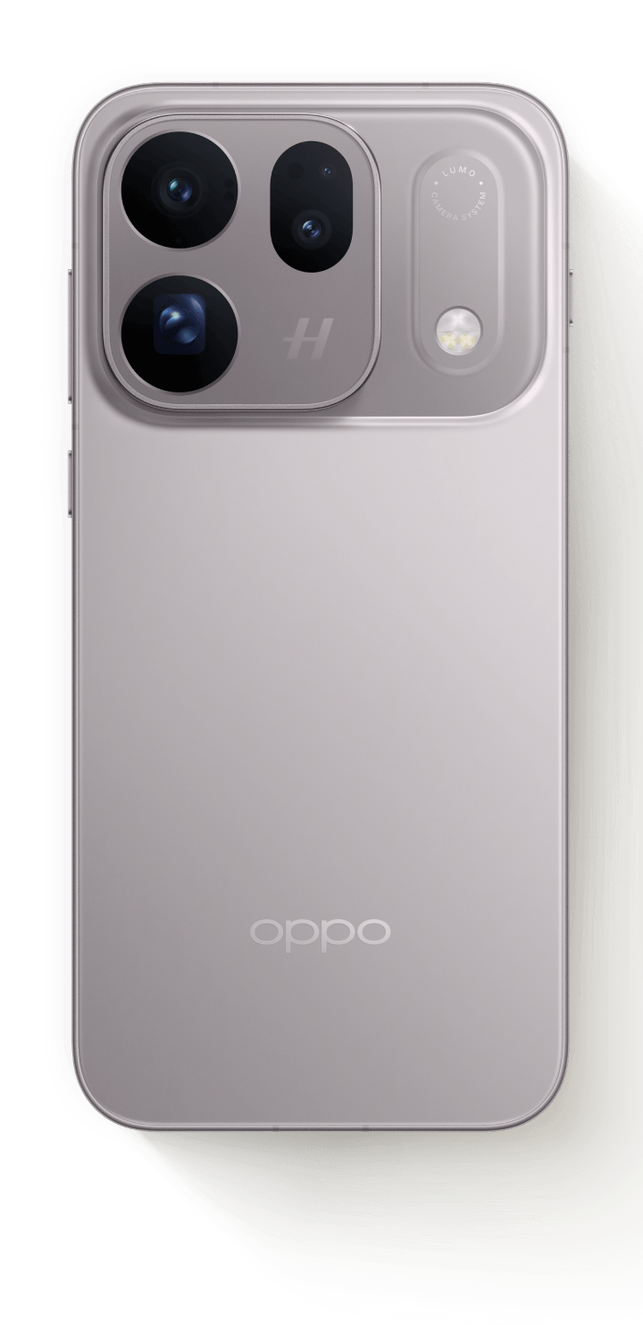 Zbliżenie na wieloobiektywowy moduł aparatu OPPO Find X10